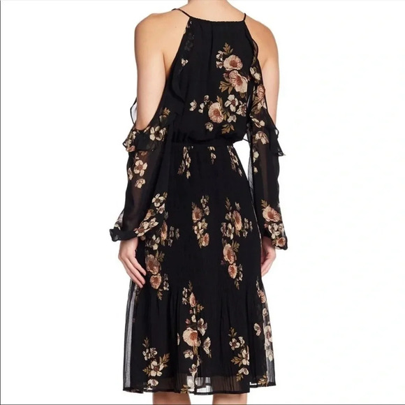 ASTR The Label Black Persephone Floral print Cold Shoulder Midi Dress Size XS - Picture 8 of 12